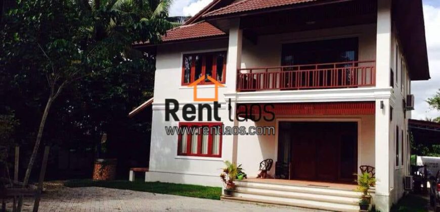 House for rent Near Patuxay