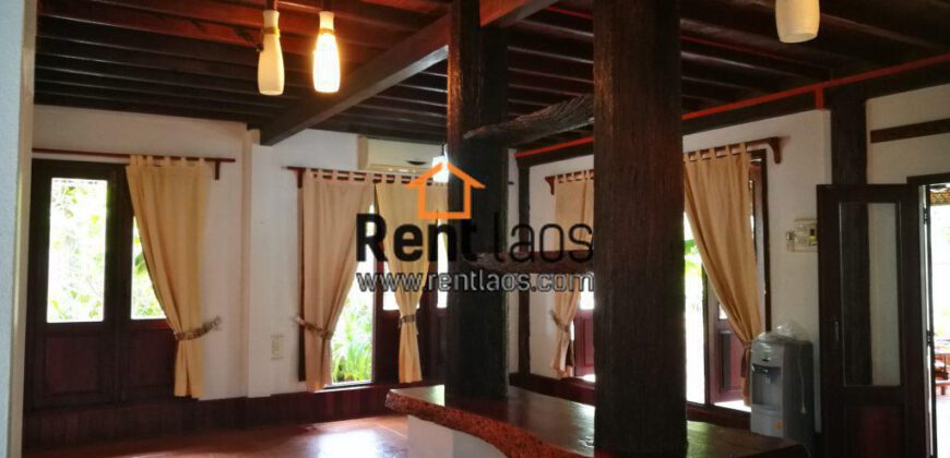 Lao style cozy house near VIS for RENT