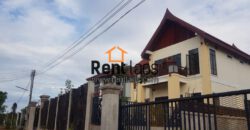 Lao Modern house near national university of Laos for RENT