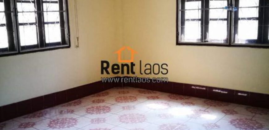 House near Thaluang FOR RENT