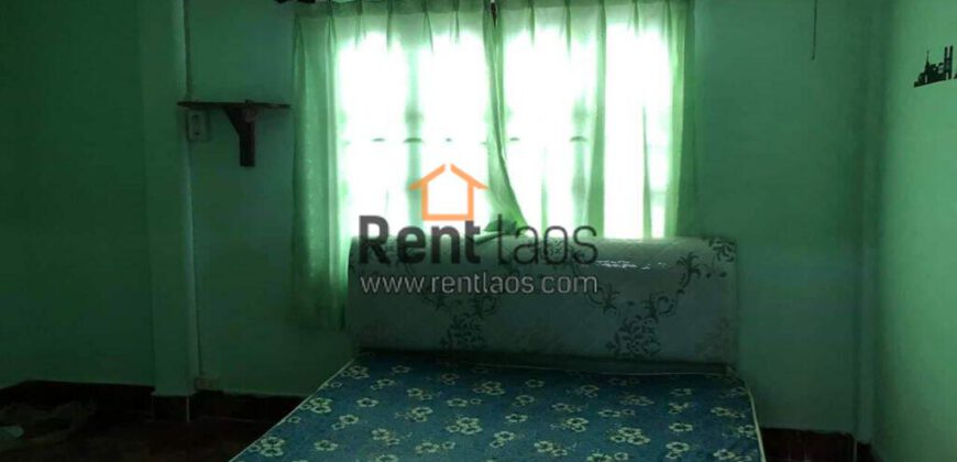 house near KIS for RENT
