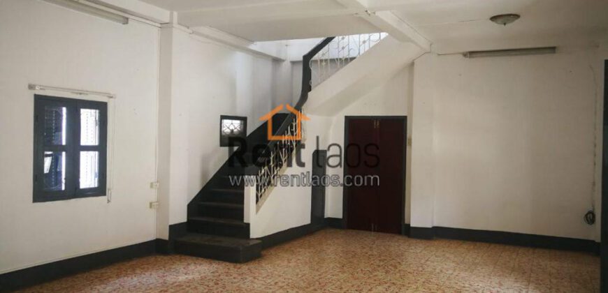 House/Office building For RENT near Thaluang square