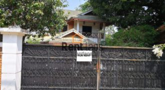 house near Chinese embassy for RENT