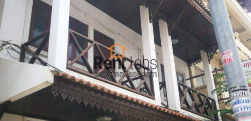 shop house in city center for rent