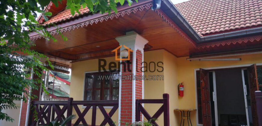 House near VIS for RENT
