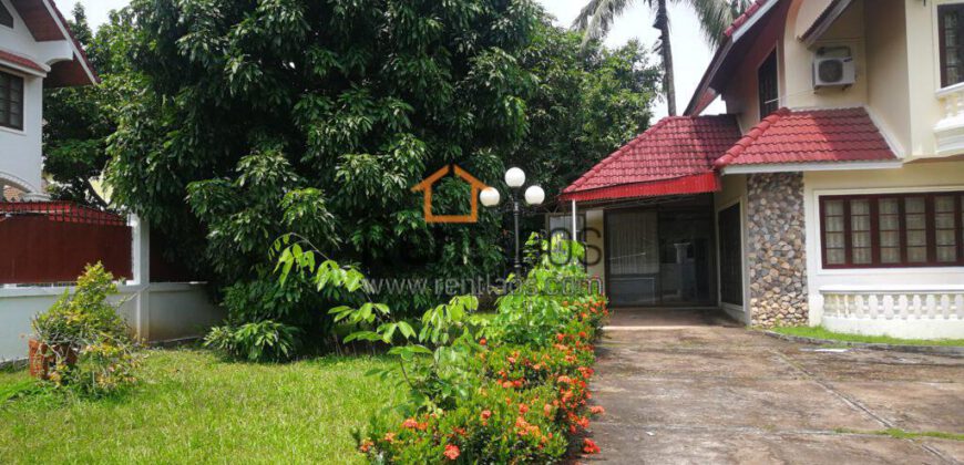 House near Singapore embassy for Rent