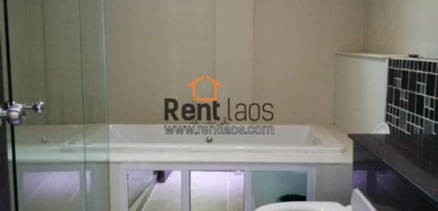 House near Indochina bank of rent