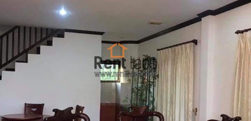 House near patuxay for rent