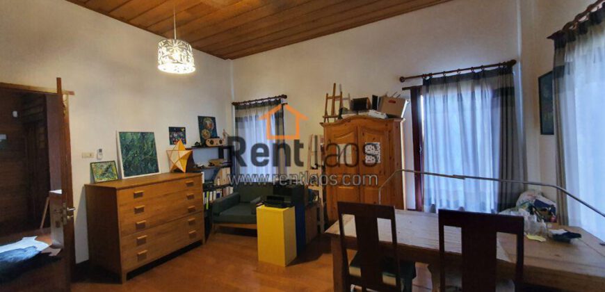 House near VIS for rent