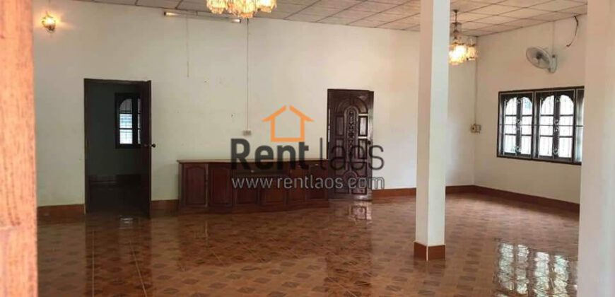 House near Thatluang for rent