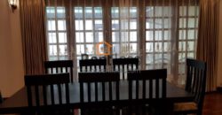 house near Thai consulate for rent