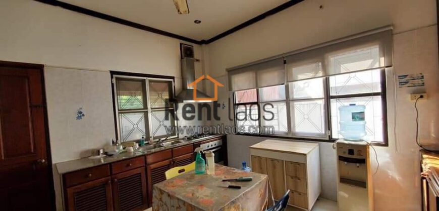 house near Thai Consulate for rent