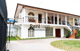 Office for rent near Patuxay