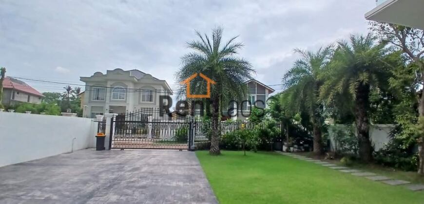 House near Kasemrat Hospital