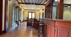 house with swimming pool available now house with swimming pool available now