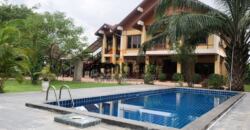 house with swimming pool available now house with swimming pool available now